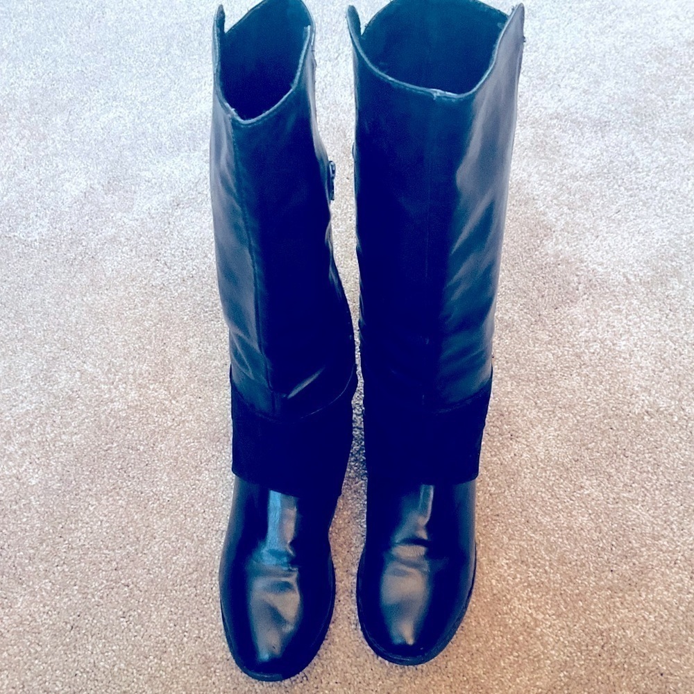 Black  High Buttery Soft Leather Boots Side Zippers